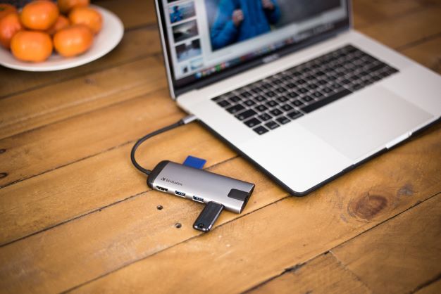 USB Hub Verbatim Type-C Multiport 3xUSB 3.0/HDMI/Gigabit Ethernet/MicroSD
